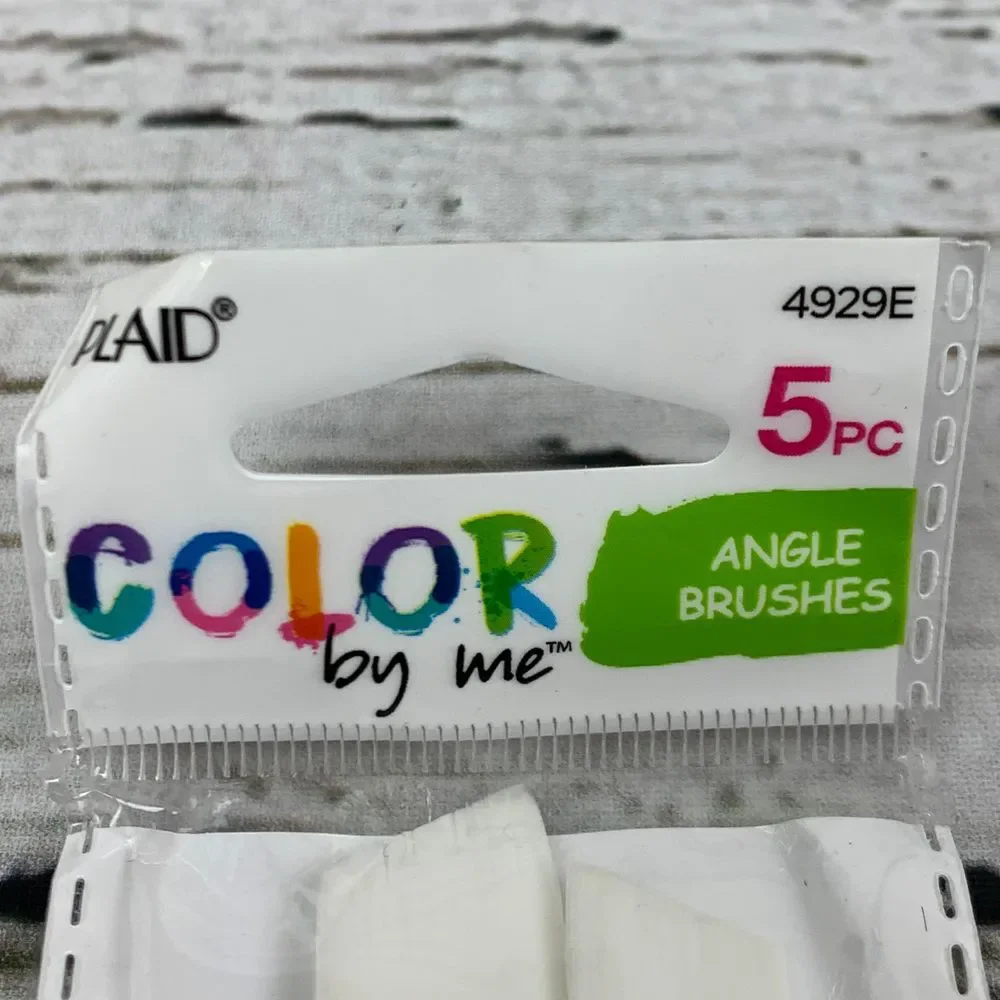 Plaid Color By Me™ 5-Piece Angle Paint Brush Set - Essential Brushes for Artists